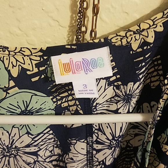 Bianka size 3 floral - Picture 3 of 4